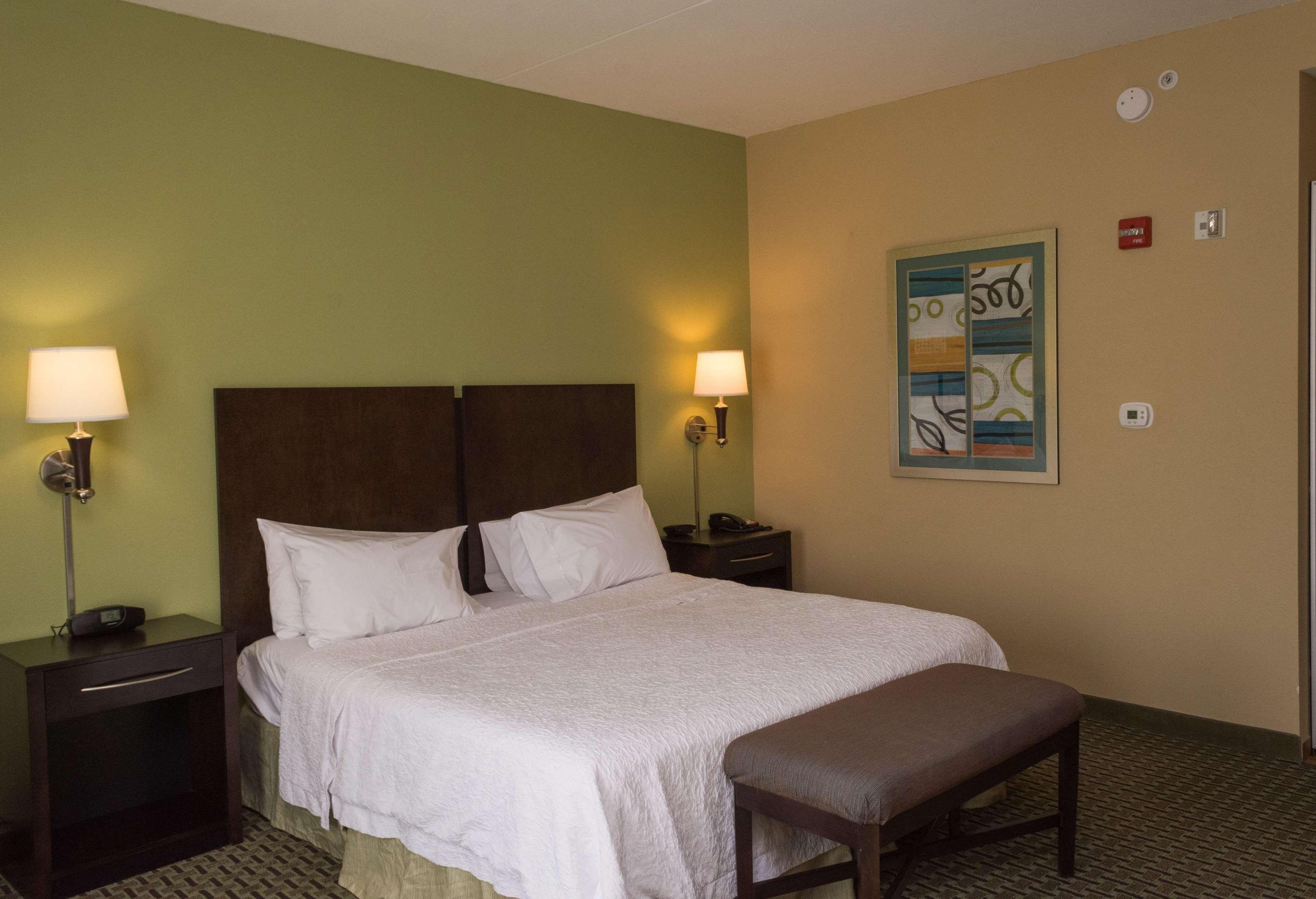 Hampton Inn Дендрідж Екстер'єр фото