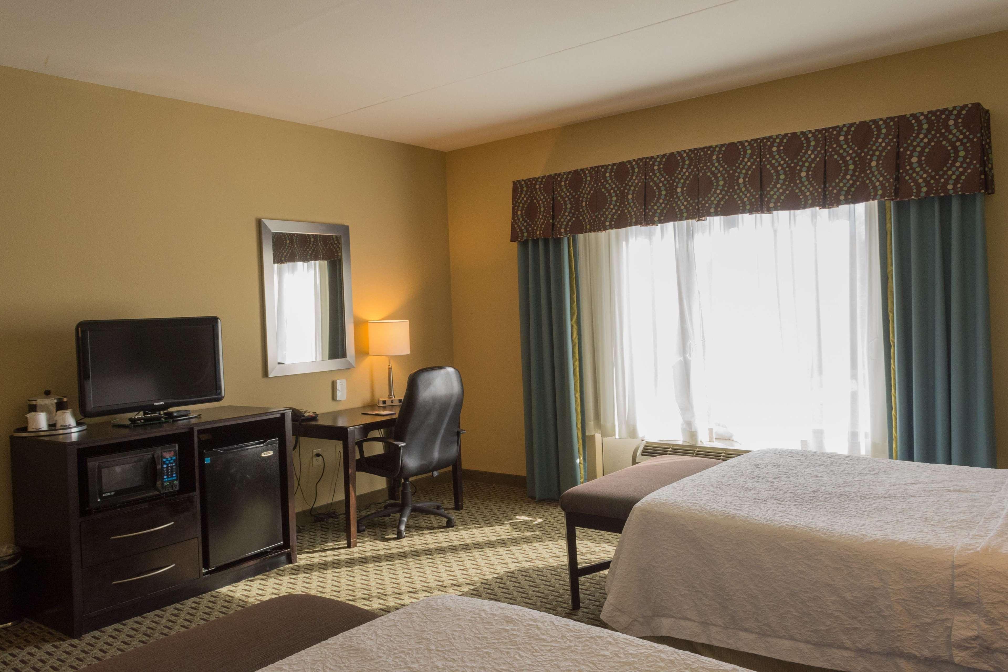 Hampton Inn Дендрідж Екстер'єр фото