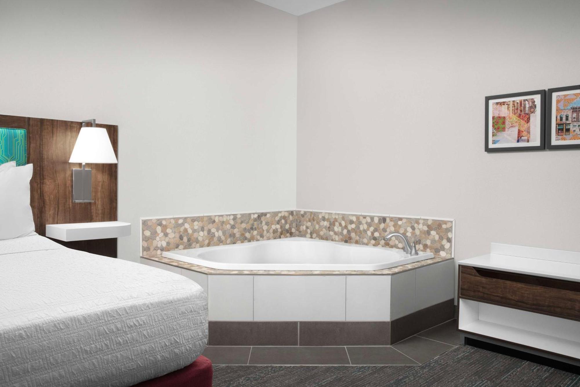 Hampton Inn Дендрідж Екстер'єр фото